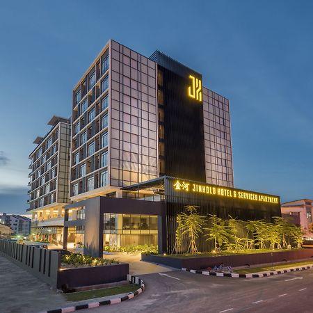 Jinhold Hotel & Serviced Apartment Miri Exterior photo